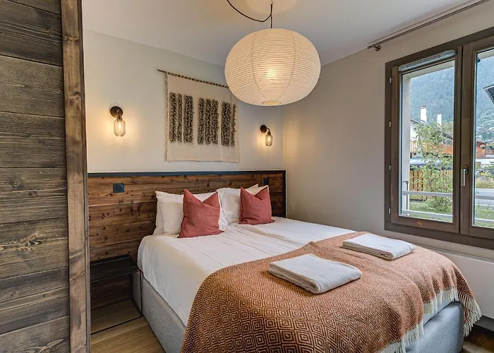 White Pearl A05 Modern Alpes Travel Sleeps 4 To 6 * Chamonix