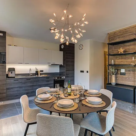 Apartamento White Pearl A05 Modern Alpes Travel Sleeps 4 To 6 Chamonix