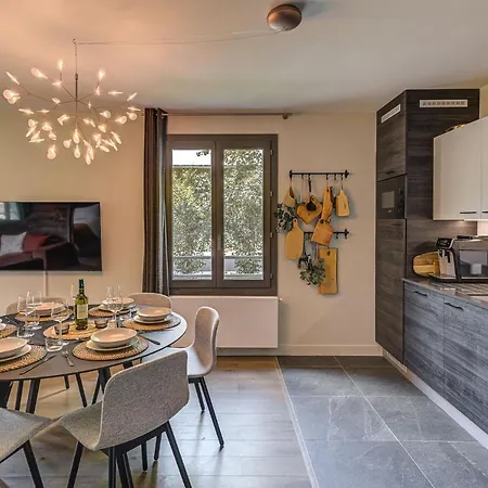 White Pearl A05 Modern Alpes Travel Sleeps 4 To 6 * Chamonix