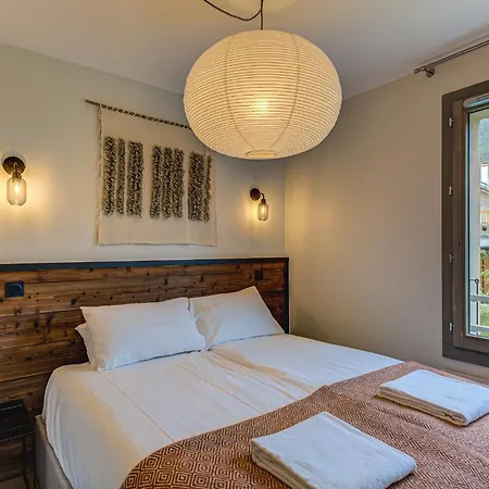 White Pearl A05 Modern Alpes Travel Sleeps 4 To 6 * Chamonix