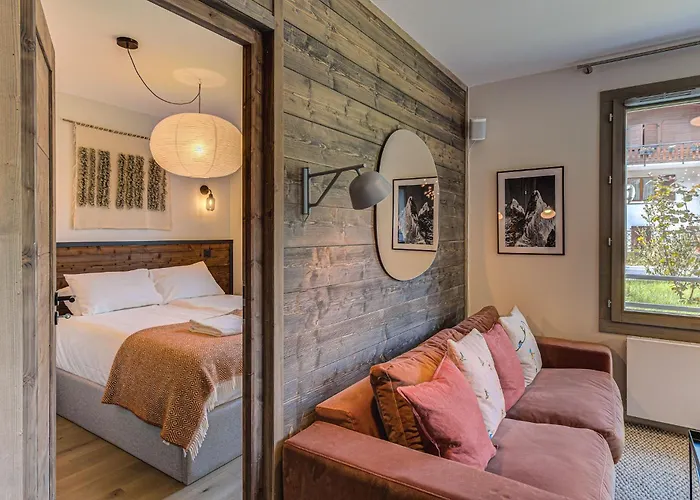 White Pearl A05 Modern Alpes Travel Sleeps 4 To 6