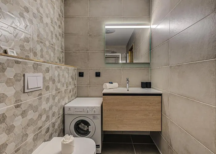 Daire White Pearl A05 Modern Alpes Travel Sleeps 4 To 6 *