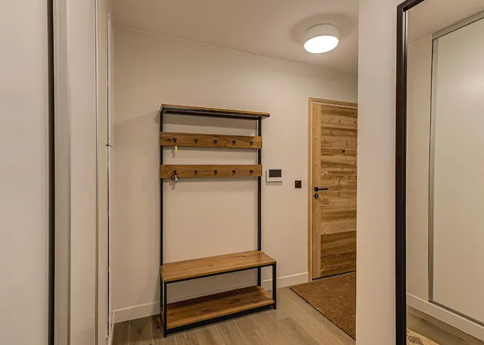 White Pearl A05, Alpes Agency, Chamonix, Sleeps 4 To 6 Апартаменты *